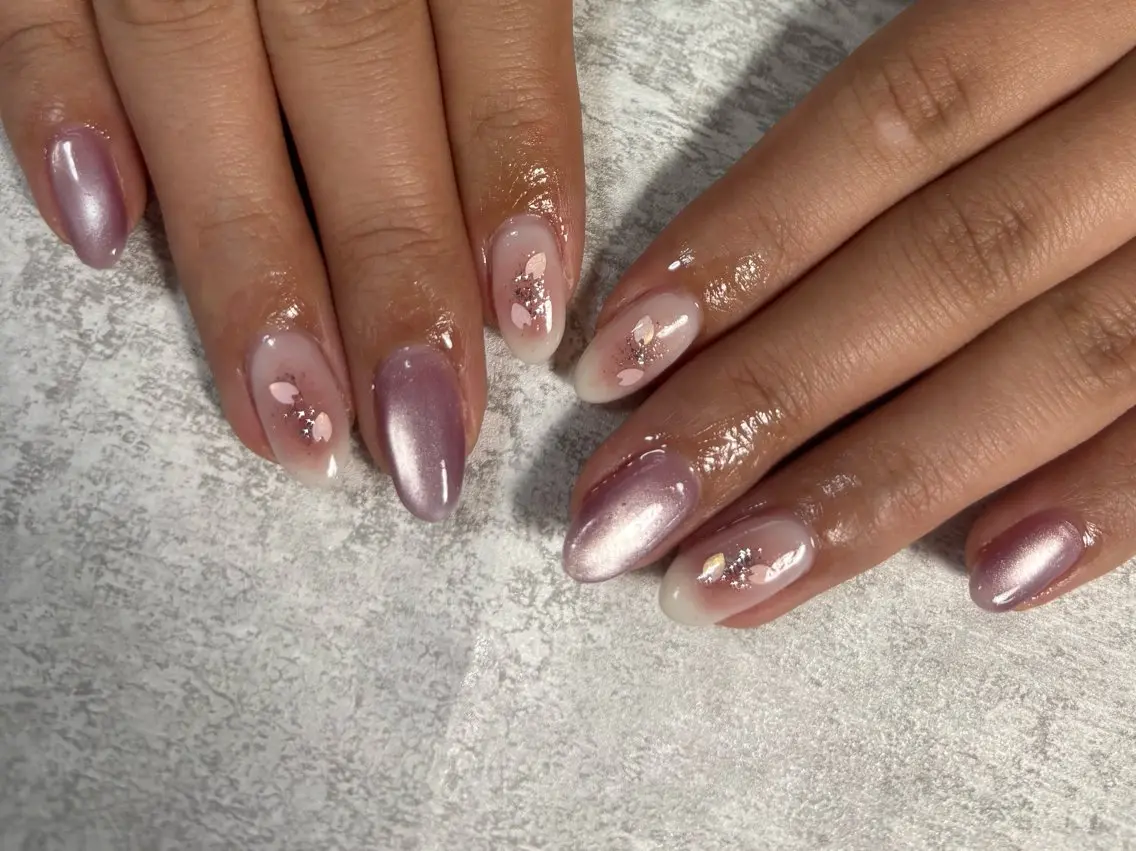 ネイル オーロラネイル 桜ネイル フラワーネイル フットネイル フレンチネイル kiki nail たまプラーザのネイルデザイン