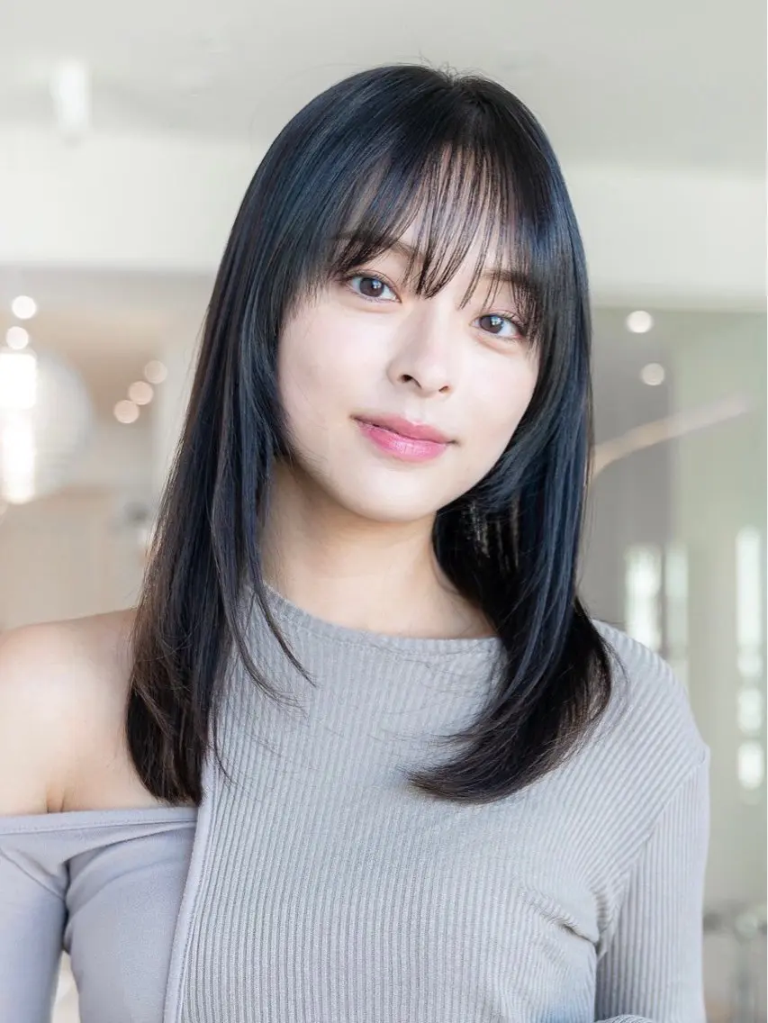セミロング ヘアカラー トリートメント 🫧艶感カラー/ あいり🤍のヘアスタイル
