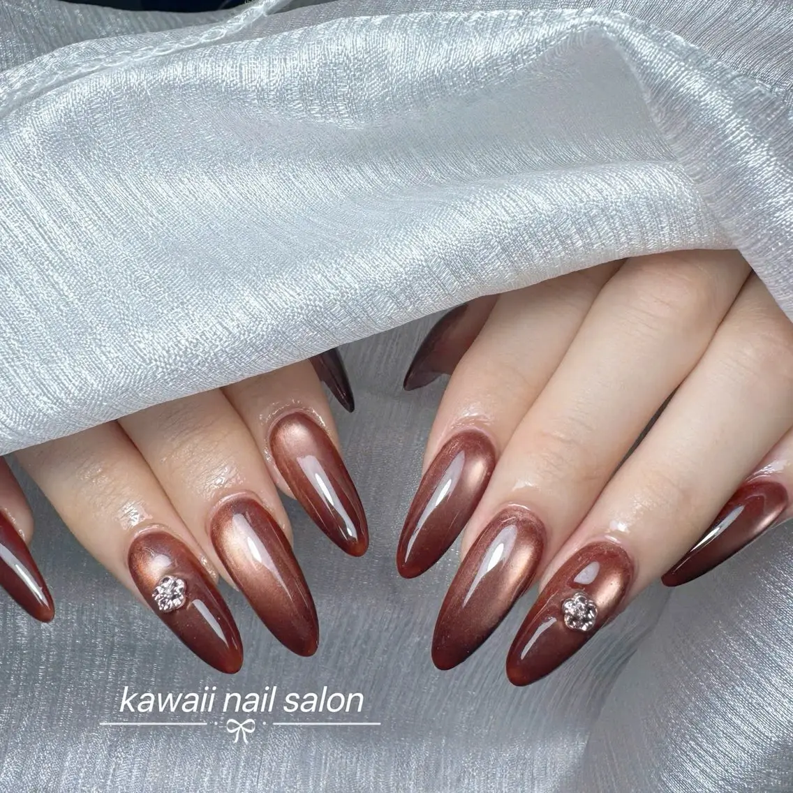 ネイル アニマル柄 長さ出し フレンチネイル グラデーション キラキラネイル Kawaii Nail Salonのネイルデザイン