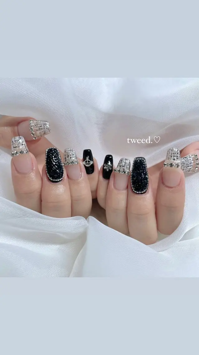 ネイル ハンドネイル Sii nail 🤍SAKIのネイルデザイン