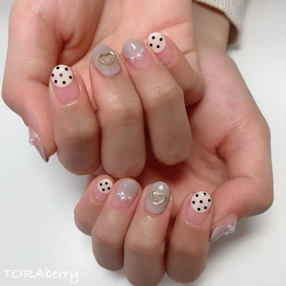 ネイル ハンドネイル ネイリスト なつみのネイルデザイン