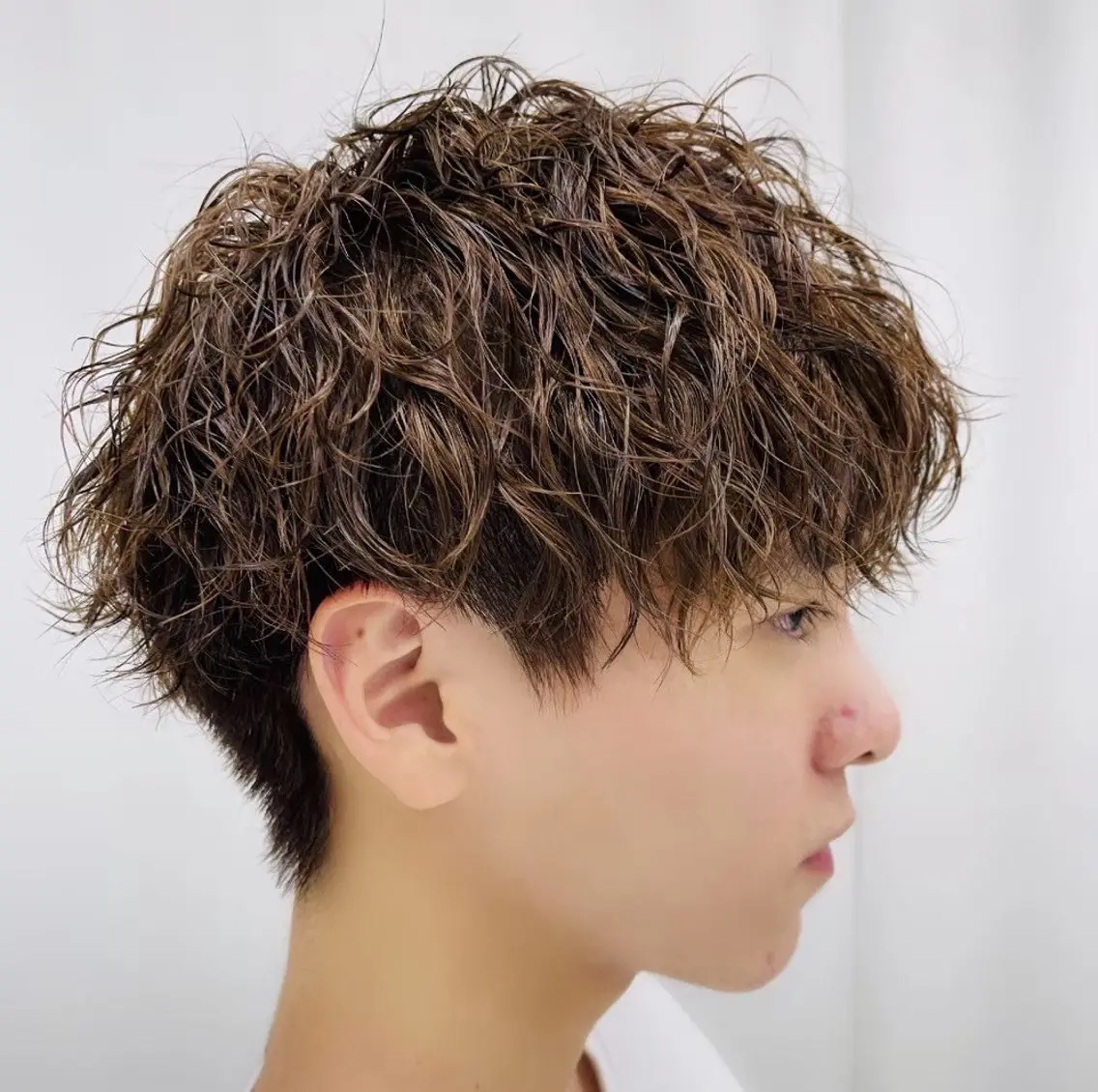 ミディアム CoReha 河内 尋登のヘアスタイル