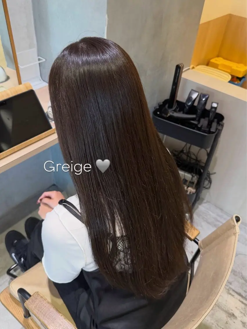 ロング カラー 透明感カラー 田村 結依花のヘアスタイル