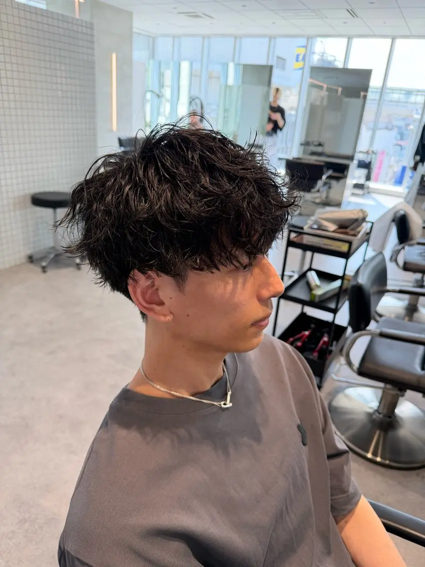 ショート パーマ メンズ カット ヘアカラー パーマ トリートメント 濵本 海斗のヘアスタイル