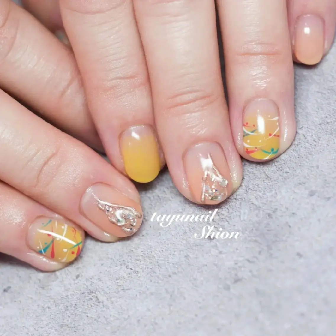 ネイル アートネイル ブルー ジェルネイル ニュアンスネイル パラジェル ネイルサロン 【たゆnail】のネイルデザイン