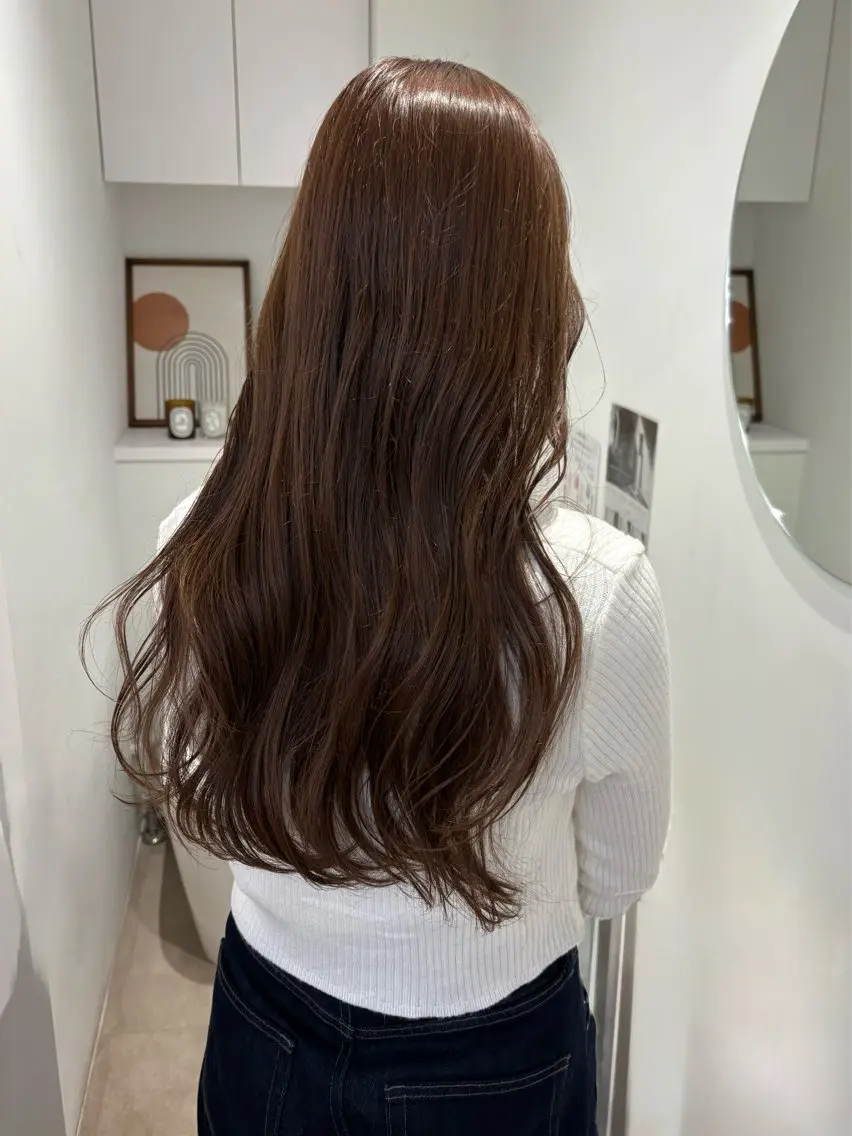 ロング カラー ブラウンカラー ラベンダーカラー カット ヘアカラー トリートメント 透明感カラー🫧 nanohaのヘアスタイル