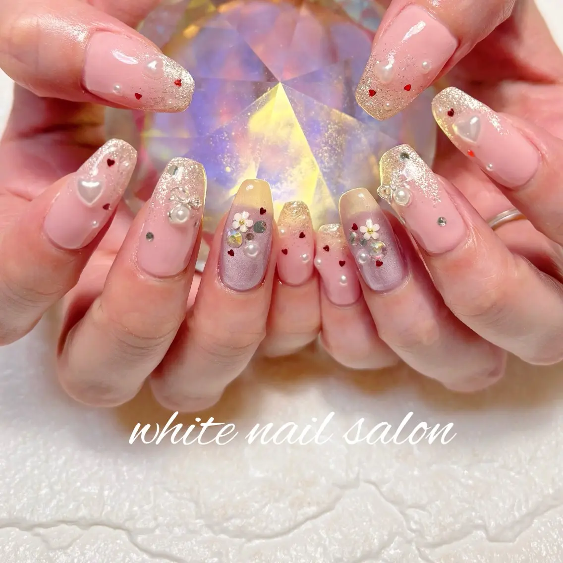 ネイル ハンドネイル white nail salonのネイルデザイン