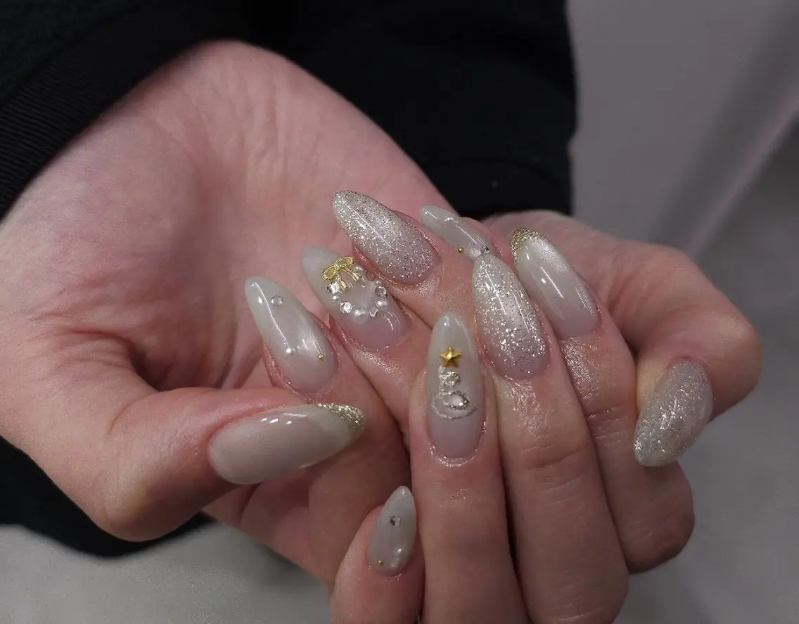 ネイル フラッシュネイル ジェルネイル マグネットネイル 持ち込み パラジェル ハンドネイル puku nail 🌼kazu🌼のネイルデザイン