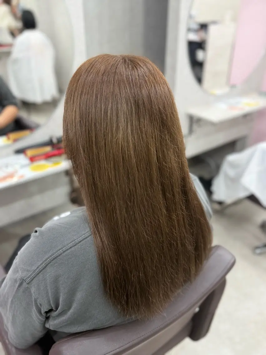 カラー 💙関 愛菜💙のヘアスタイル