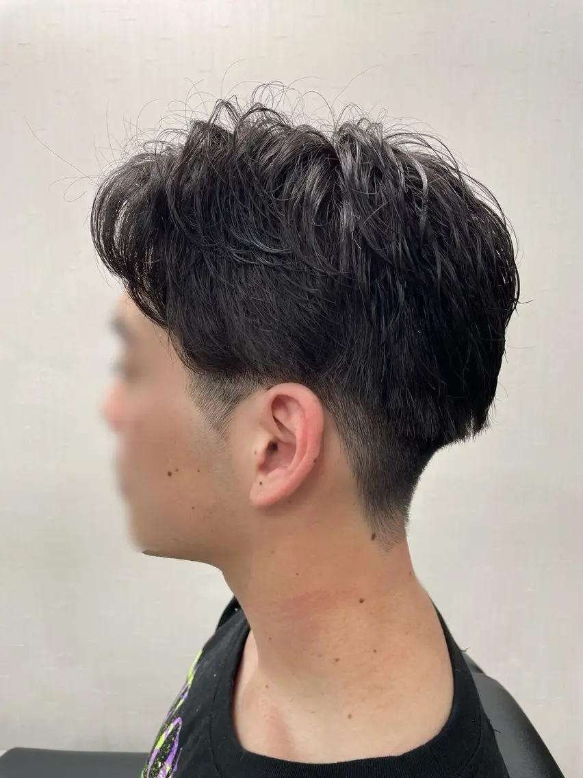 ショート メンズ メンズパーマ 刈り上げ Nakada Chikaのヘアスタイル