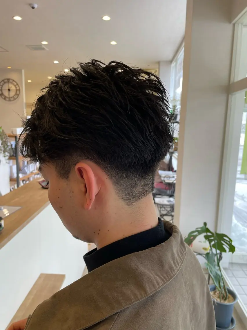 ショート メンズ メンズパーマ ショートヘア カット 野水 隆雅のヘアスタイル