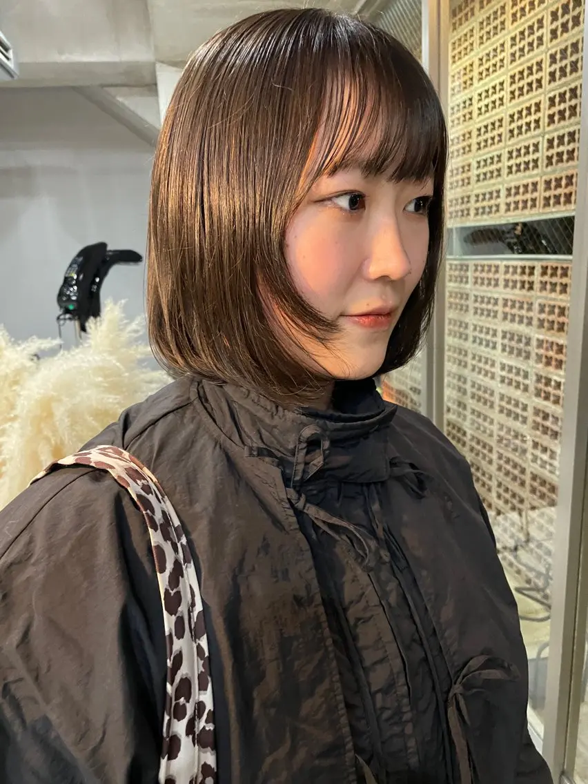 ミディアム カラー カット ヘアカラー トリートメント 表参道🌿赤み消し カラー/チナツのヘアスタイル