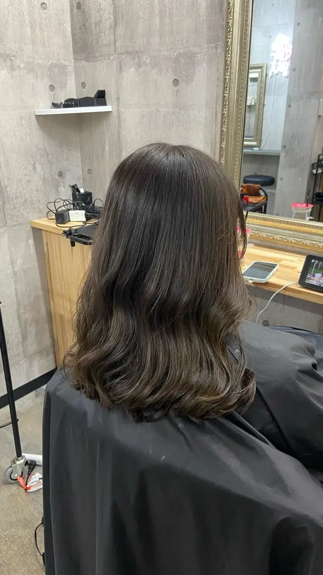 セミロング カラー カット ヘアカラー トリートメント Sunny side 大名 RIOのヘアスタイル