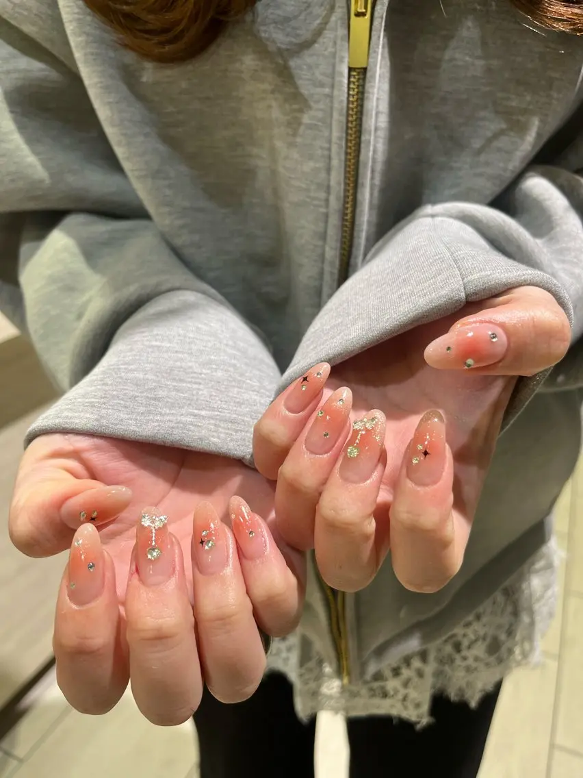 ネイル チークネイル 🎀Earth chihiro🤍のネイルデザイン