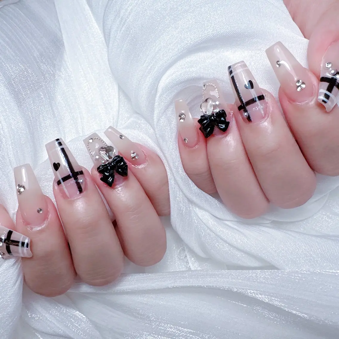 ネイル ハンドネイル M🌷nail 長さだし専門店のネイルデザイン