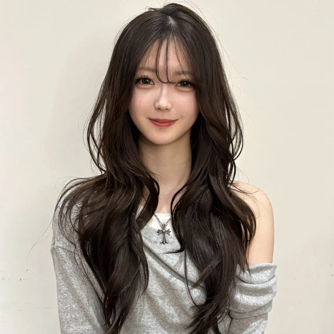 ロング ハッシュカット🖤✨ 顔周り/韓国ヘアのヘアスタイル