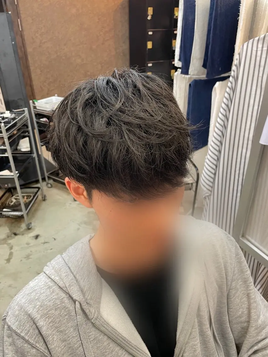 ショート メンズ メンズパーマ特化 カバヤマ　リョウのヘアスタイル