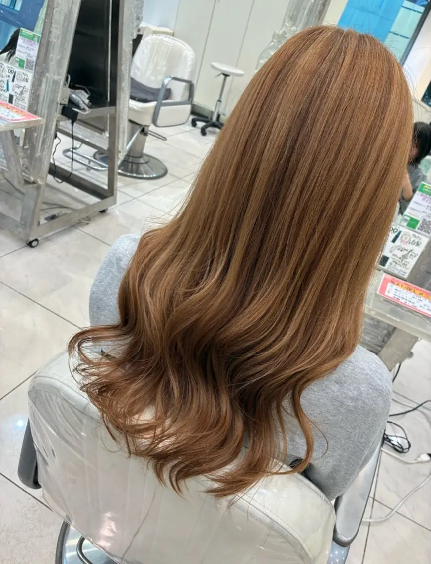 セミロング カラー カット ヘアカラー トップスタイリスト 石川みやびのヘアスタイル