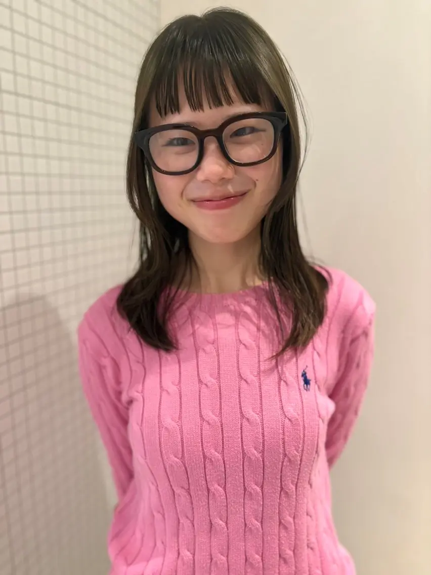ミディアム カラー 透明感カラー カット ヘアカラー トリートメント flamingo🦩 マナのヘアスタイル