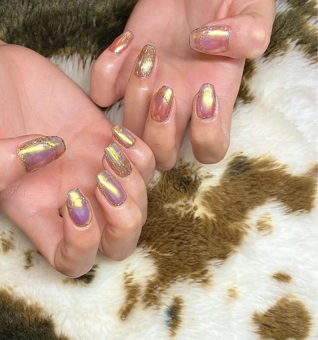 ミディアム カラー パーマ ヘアアレンジ メンズ キッズ ネイル マツエク・マツパ フレンチネイル ラメ(グリッター) ミラーネイル el. by Aoのネイルデザイン