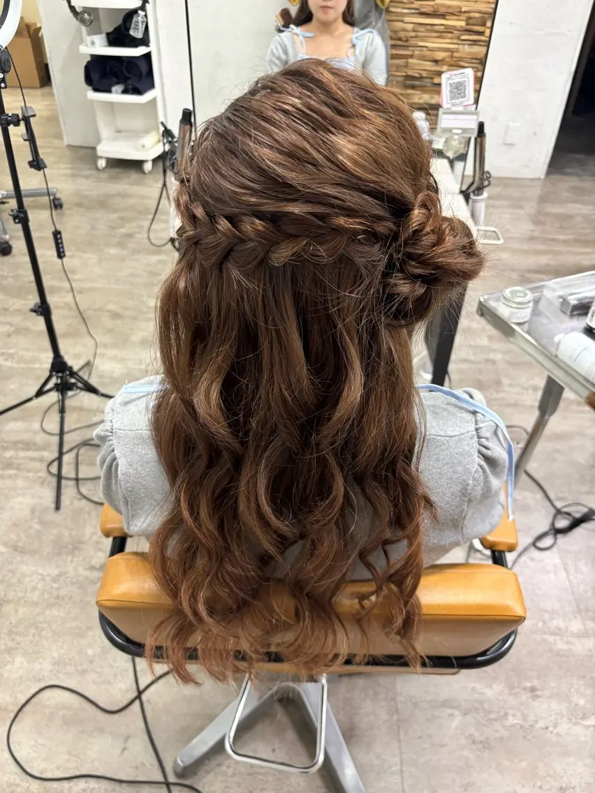 ロング ヘアアレンジ ポニーテール 結婚式・ブライダル くびれヘア 顔周りカット 髪質改善 ヘアセット ️韓国ヘア/レイヤー カット❤️Yūkaのヘアスタイル