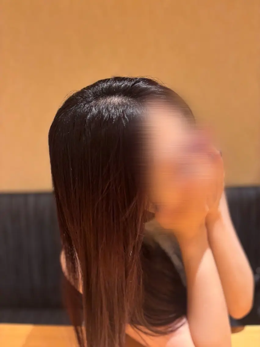 ロング カラー 榎本 楓加のヘアスタイル