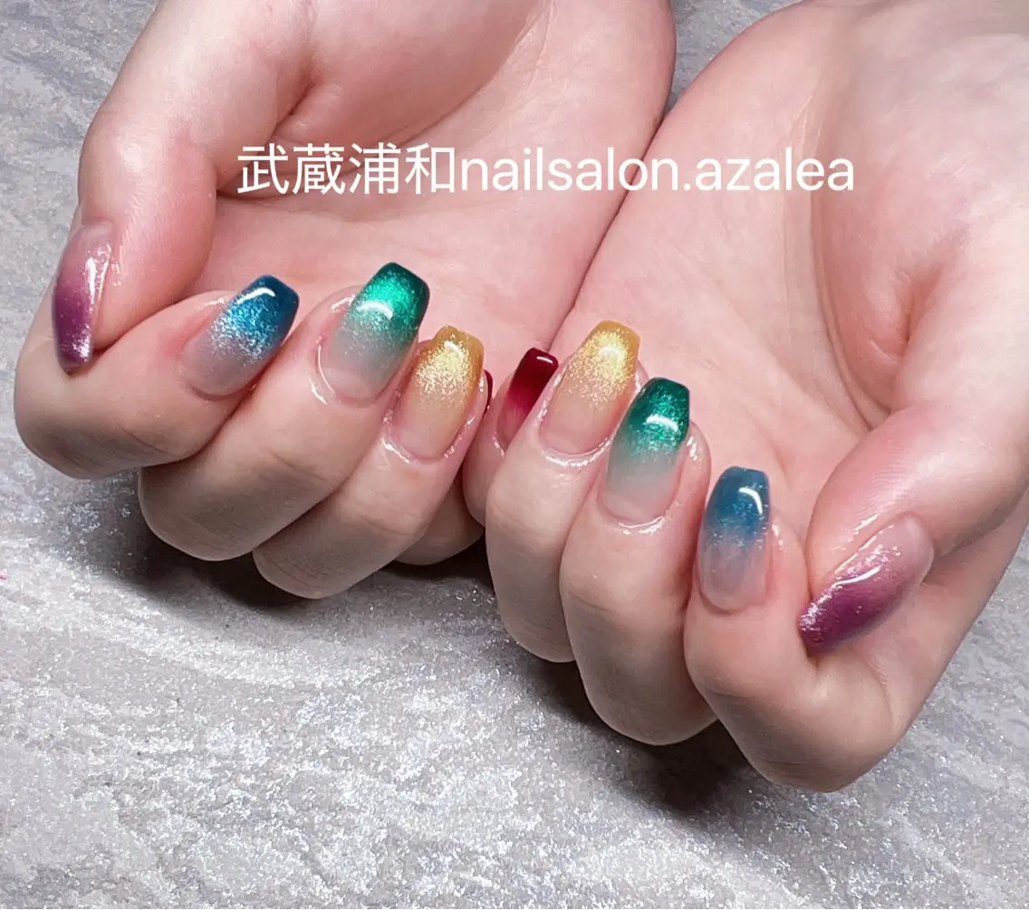 ネイル ハンドネイル R inのネイルデザイン