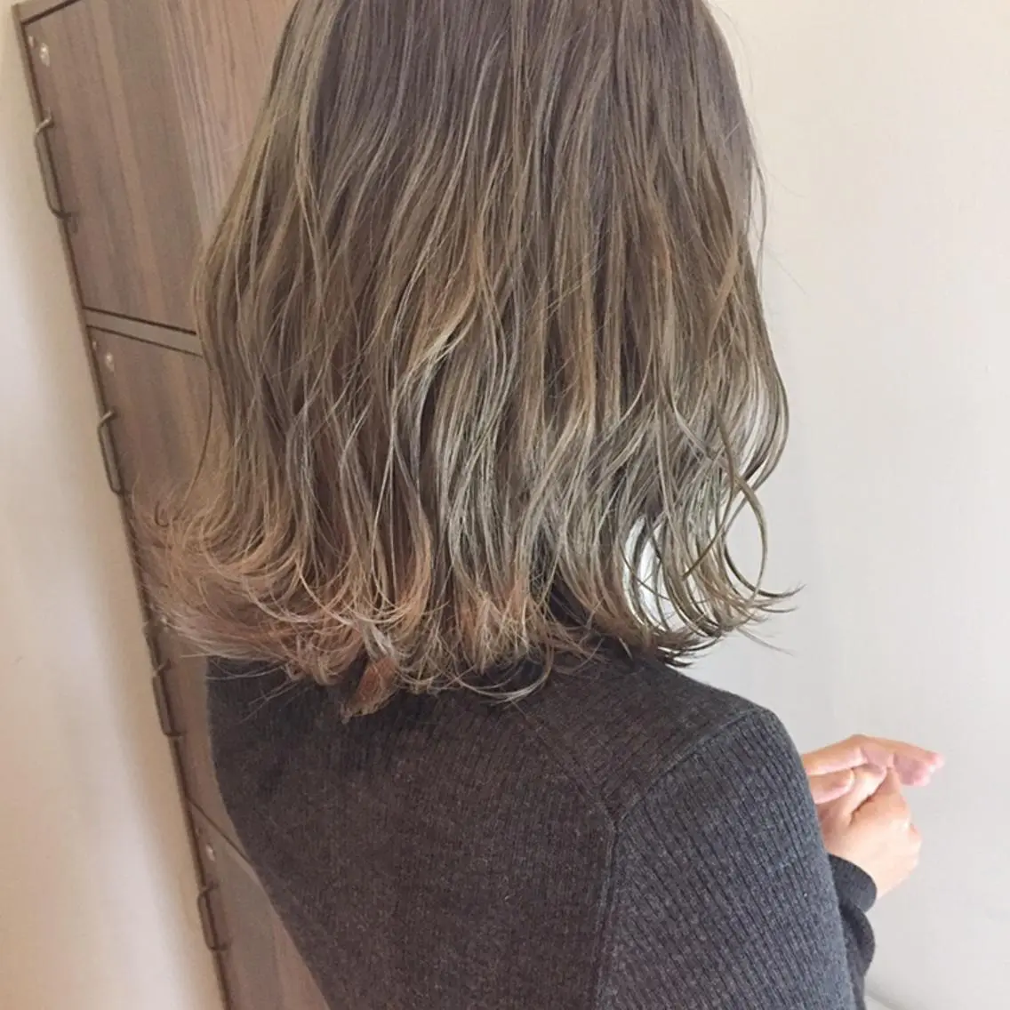 ミディアム カラー ヘアカラー トリートメント MIZUHO / ダブルカラー髪質改善のヘアスタイル