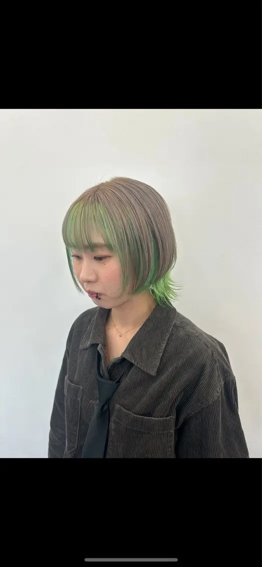 ミディアム ミディアムパーマ ボブ エクステ 外国人風カラー レイヤーカット カット ヘアカラー MiRI💜地毛級 エクステ✖似合わせ技のヘアスタイル
