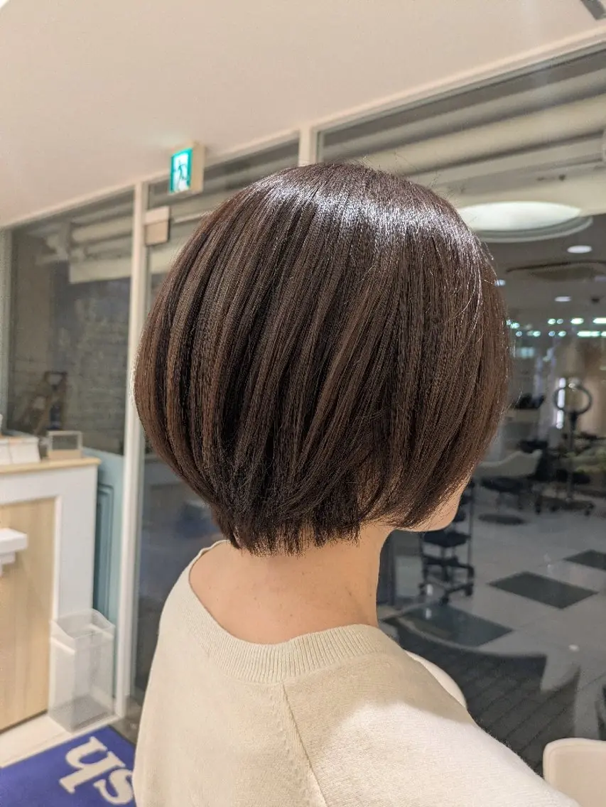 ショート ショートボブ ボブ ショートヘア 佐々木 萌のヘアスタイル