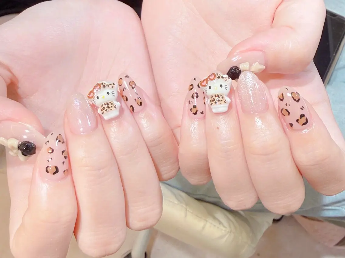 メンズ ネイル メンズ韓国風 オーロラネイル チークネイル 長さ出し フレンチネイル ハンドネイル ハンドケア NEW NAIL 池袋🔥🧲のネイルデザイン