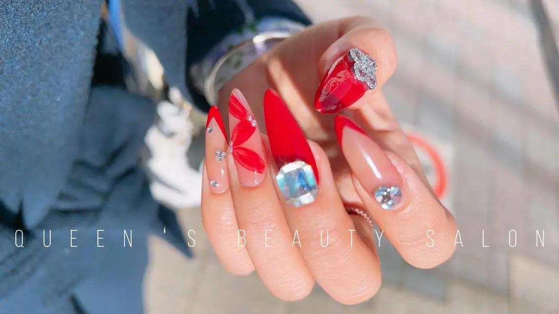 ネイル ハンドネイル Queens マオのネイルデザイン