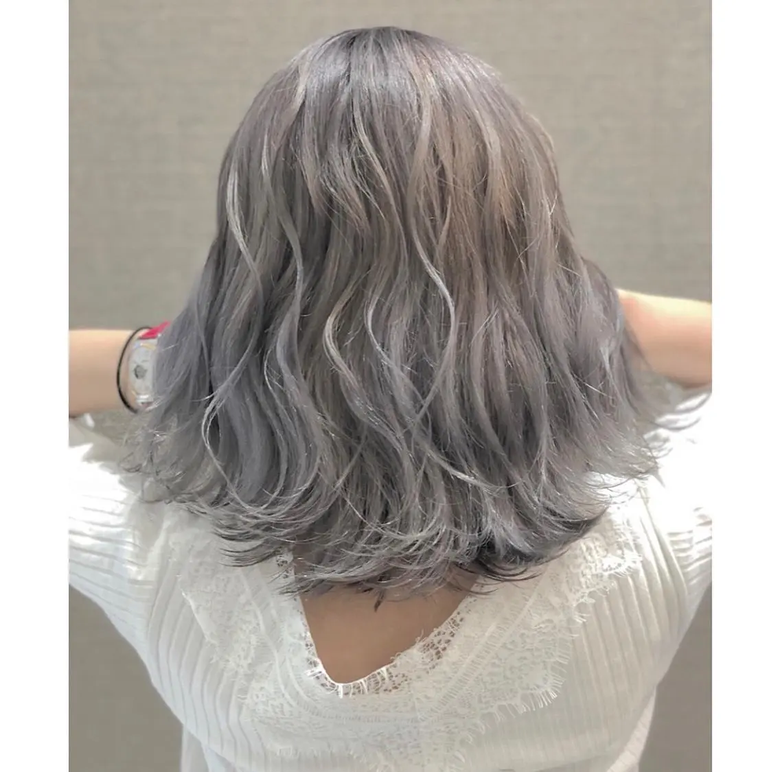 ショート カラー バレイヤージュ デザインカラー グラデーションカラー ハイライトカラー ハイトーンカラー アンドウ ユウ/ レイヤーカット/韓国のヘアスタイル