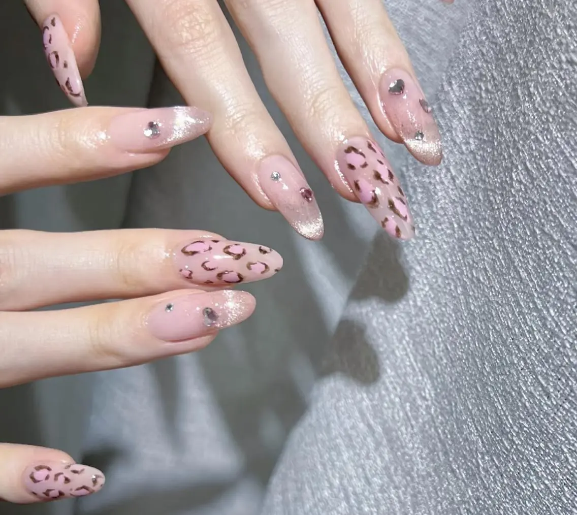 ネイル ハンドネイル エリ🫧 nail池袋東口のネイルデザイン