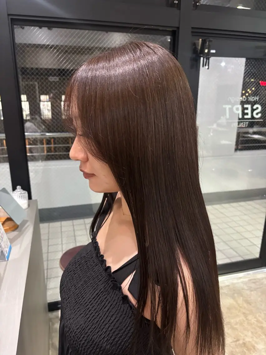 カラー 透明感カラー ここののヘアスタイル