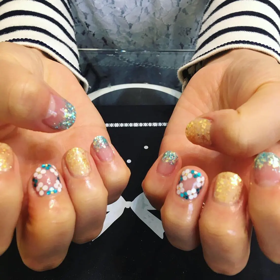ネイル ハンドネイル フットネイル 🌈KANÅKO 🌈のネイルデザイン