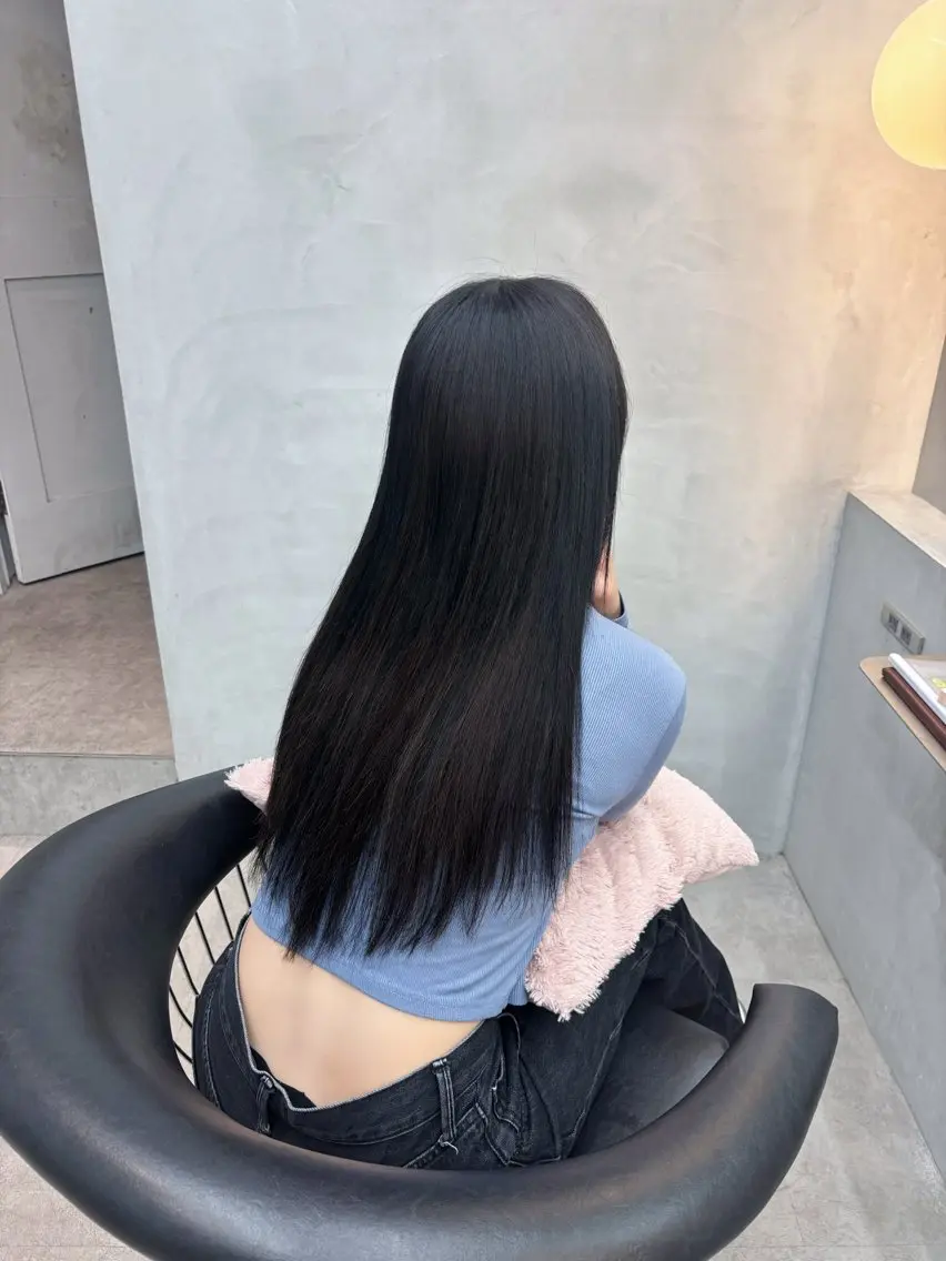♡🩰シールエクステ🩰♡【 馴染ませカット＋人毛100%シールエクステ70本⠀】の写真