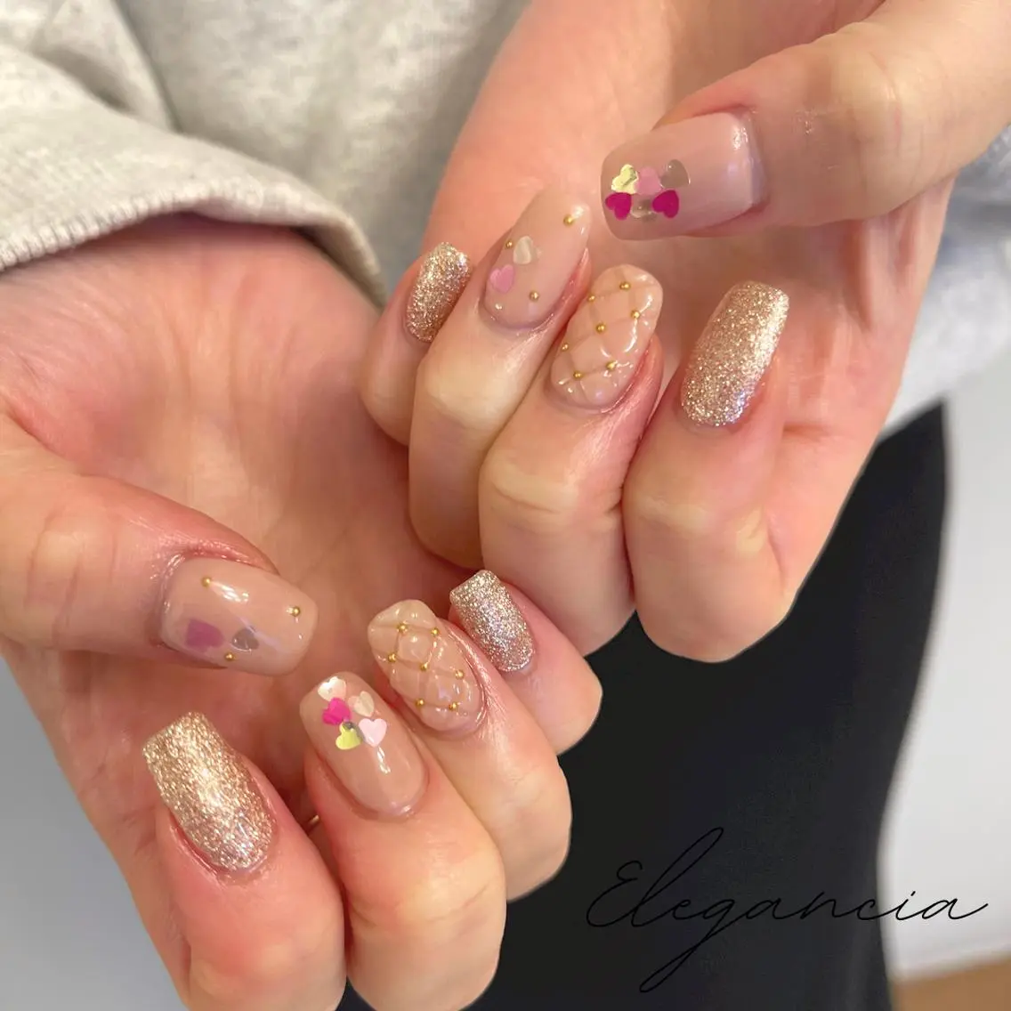 カラー ネイル Elegancia. Hiromiのネイルデザイン
