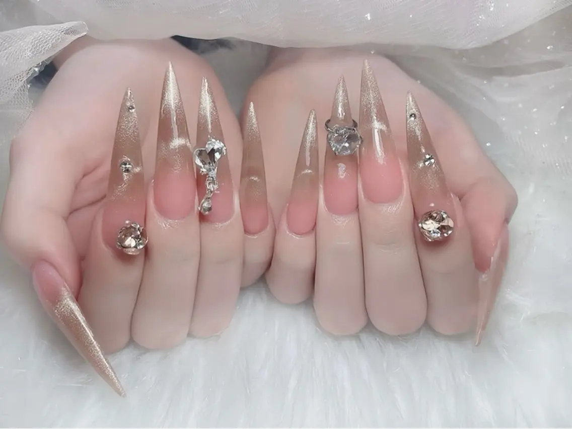 ネイル ブルー チークネイル クリアネイル フラワーネイル フットネイル ハンドネイル Rin Nail 新大久保店のネイルデザイン