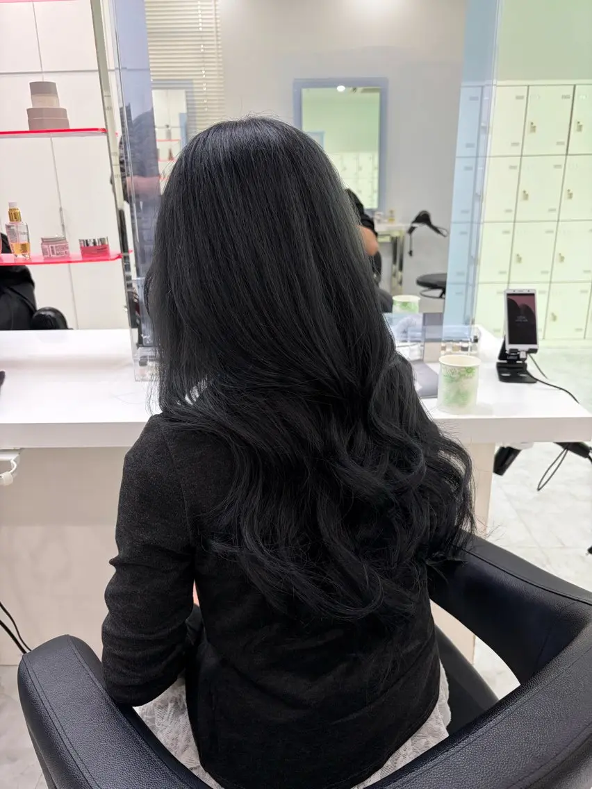 ロング カラー 野口 楓華のヘアスタイル