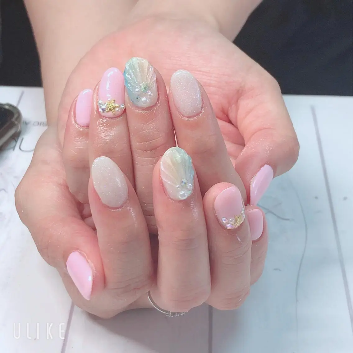 ネイル ハンドネイル nail roomのネイルデザイン