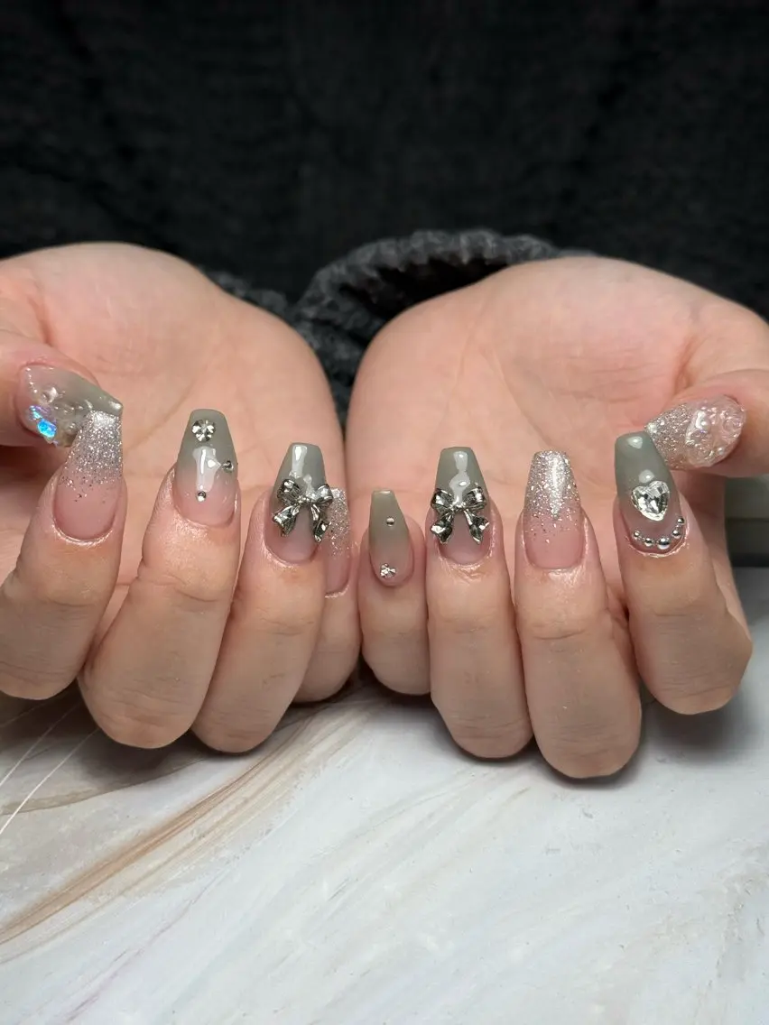 ネイル akina nailsのネイルデザイン
