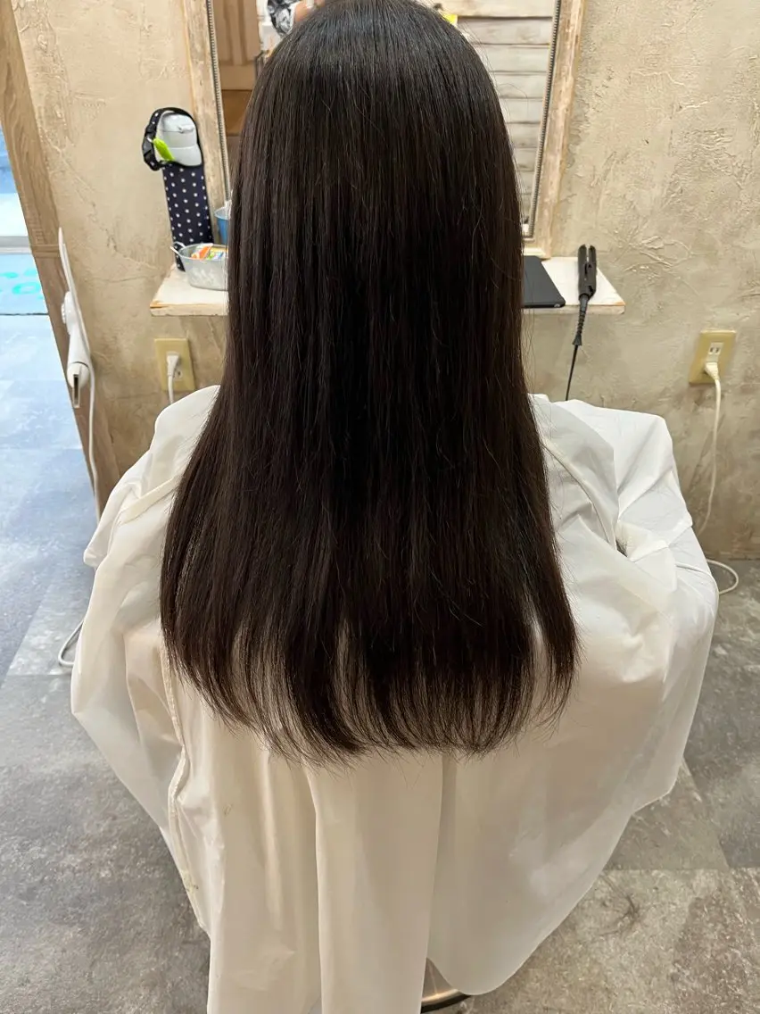 ロング ロング Atelier 大内のヘアスタイル