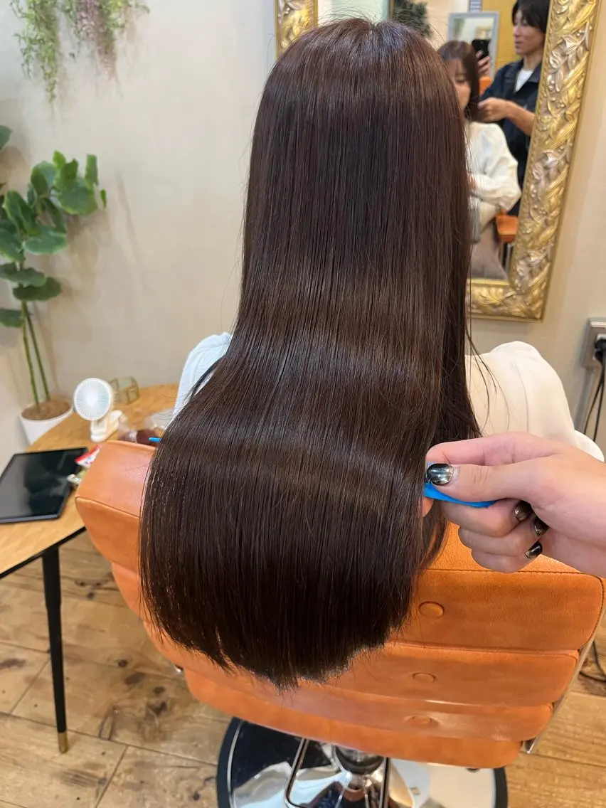 ロング ⚪️髪質改善 縮毛 店長 コウ⚪️のヘアスタイル