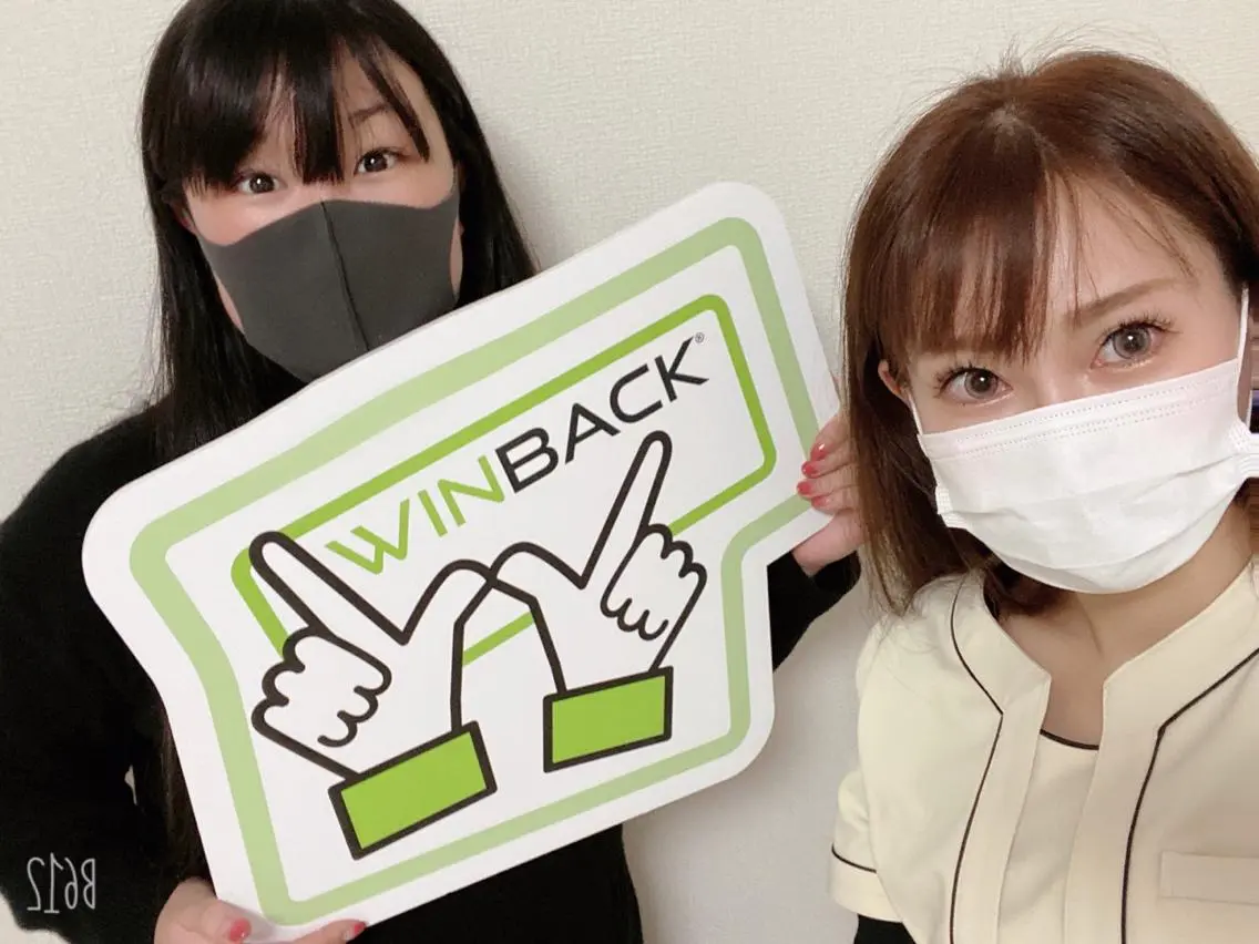 電気を流す美容鍼＋次世代ラジオ波ウィンバック【貼るだけWINBACK】にてお顔の美容と代謝促進＆痩身を同時に叶えるコースの写真