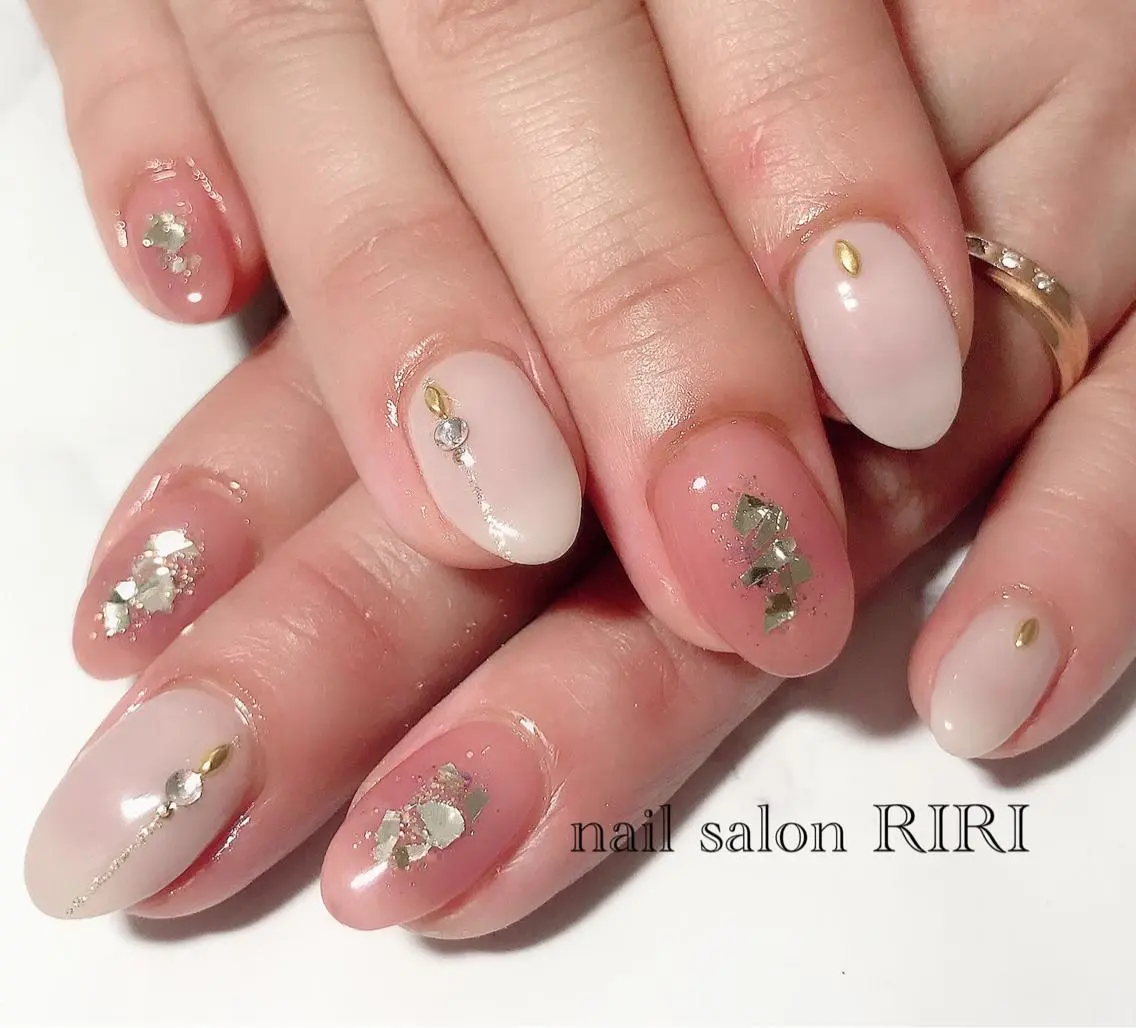 ネイル ニュアンスネイル RIRI リリのネイルデザイン