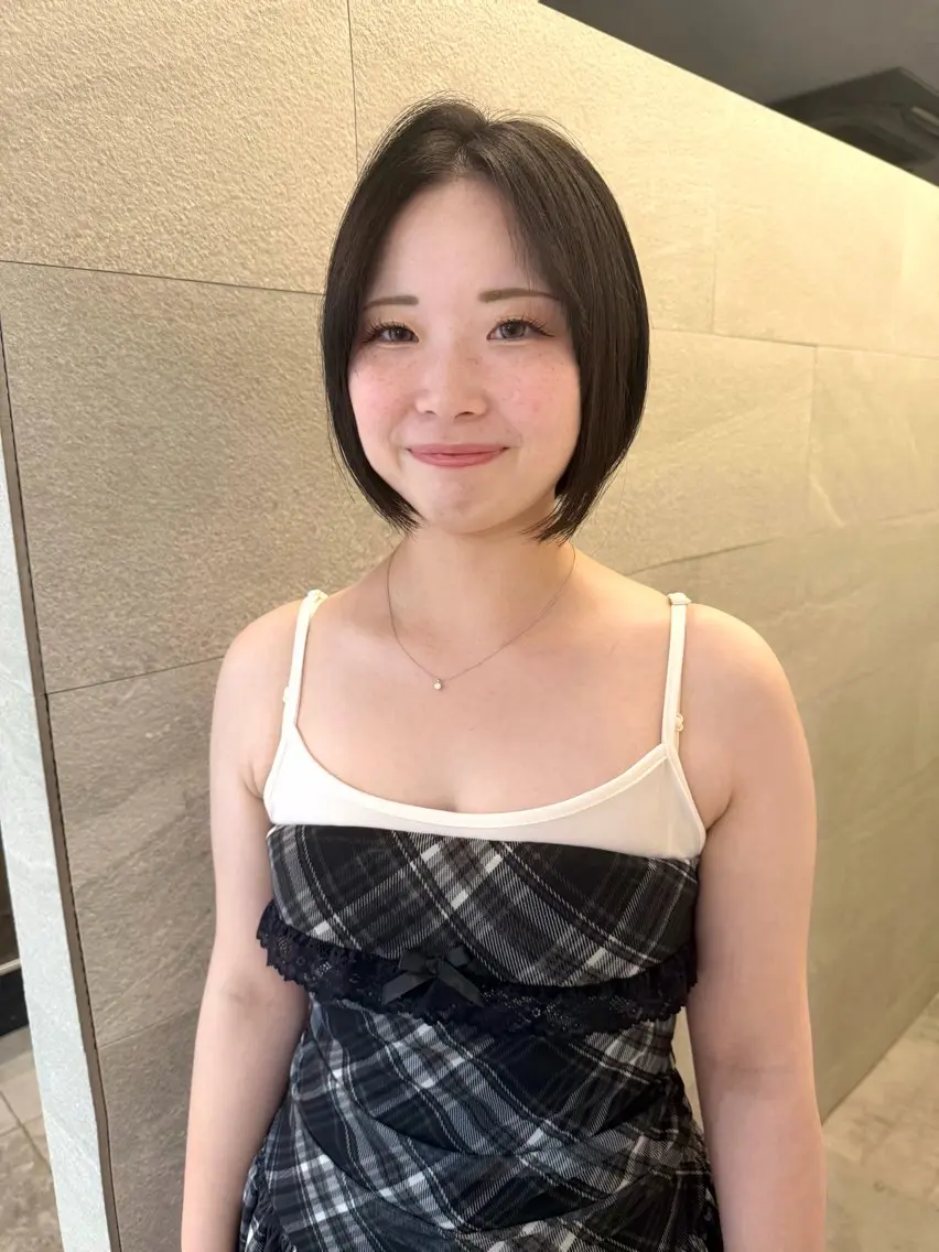 ショート she. momonoのヘアスタイル