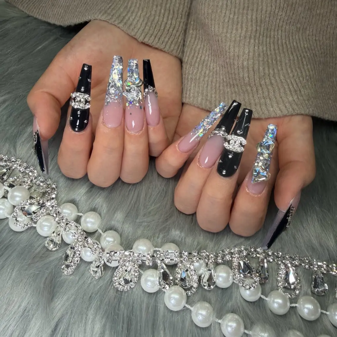 ネイル フレンチネイル ジェルネイル 韓国ネイル ロングネイル マグネットネイル ハンドネイル Nail Salon Growのネイルデザイン