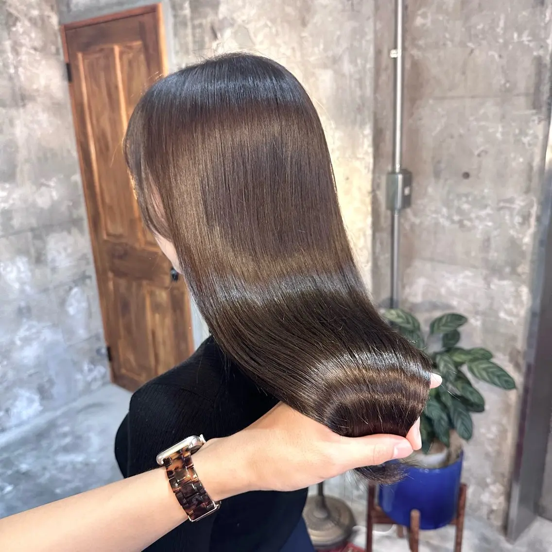 セミロング 顔まわりレイヤー 韓国風ヘア レイヤーカット ローレイヤー 縮毛矯正 【必ず似合わせます】 川口航平のヘアスタイル