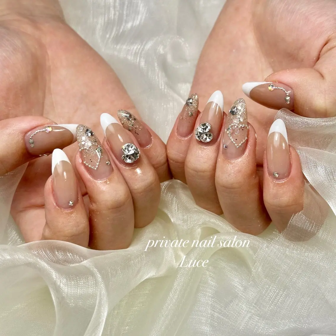 ネイル ストーンネイル ハンドネイル nailsalon Luce🕊️のネイルデザイン